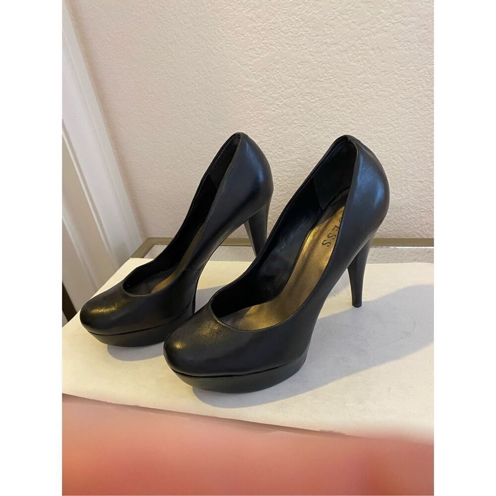 Guess‎ platform heel